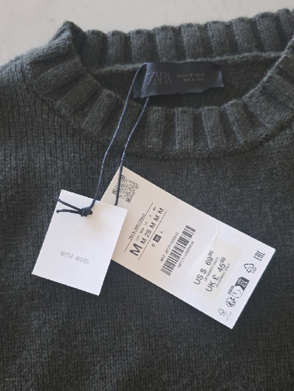 Zara Dark Green Ribbed Crew Neck Sweater - Picture 3 of 4